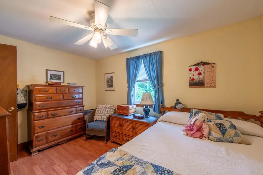 49 Woodrow Avenue Franklin NH 03235