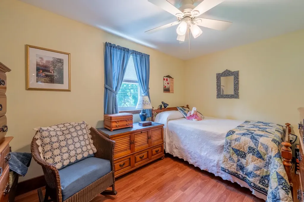 49 Woodrow Avenue Franklin NH 03235