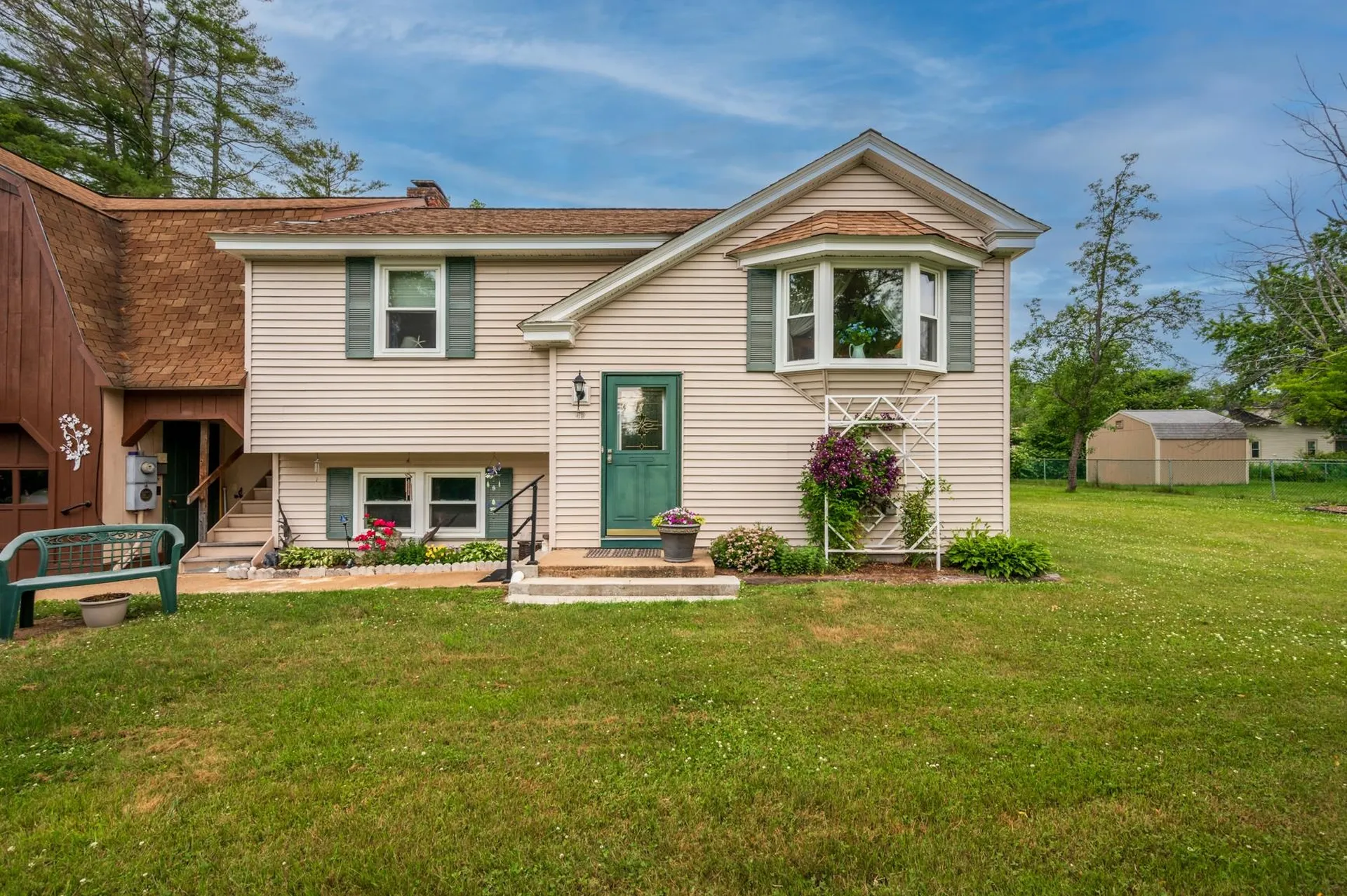 49 Woodrow Avenue Franklin NH 03235