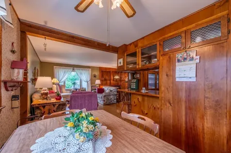 49 Woodrow Avenue Franklin NH 03235