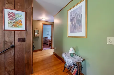 49 Woodrow Avenue Franklin NH 03235