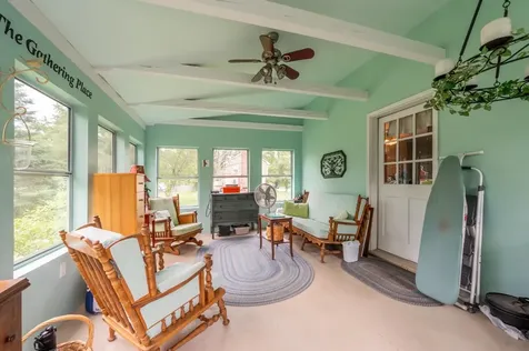 49 Woodrow Avenue Franklin NH 03235