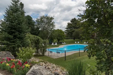 62 Garden Road Stowe VT 05672