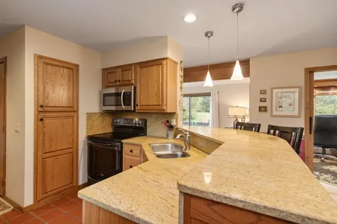 62 Garden Road Stowe VT 05672