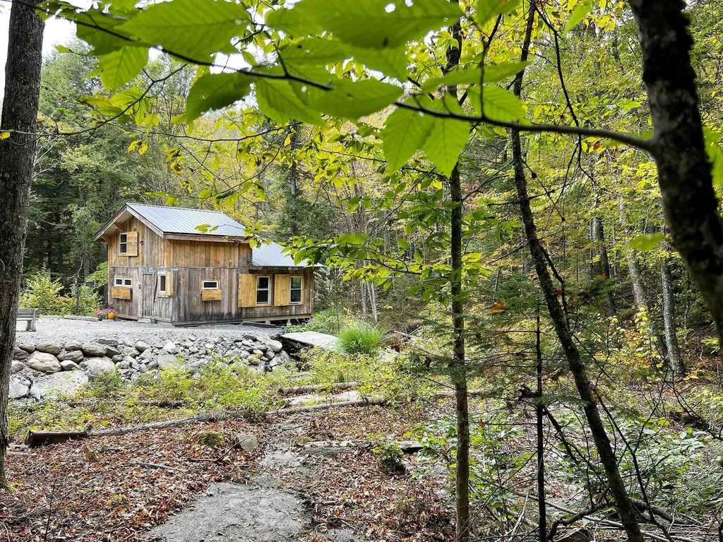 6450 Kirby Mountain Road Kirby VT 05851
