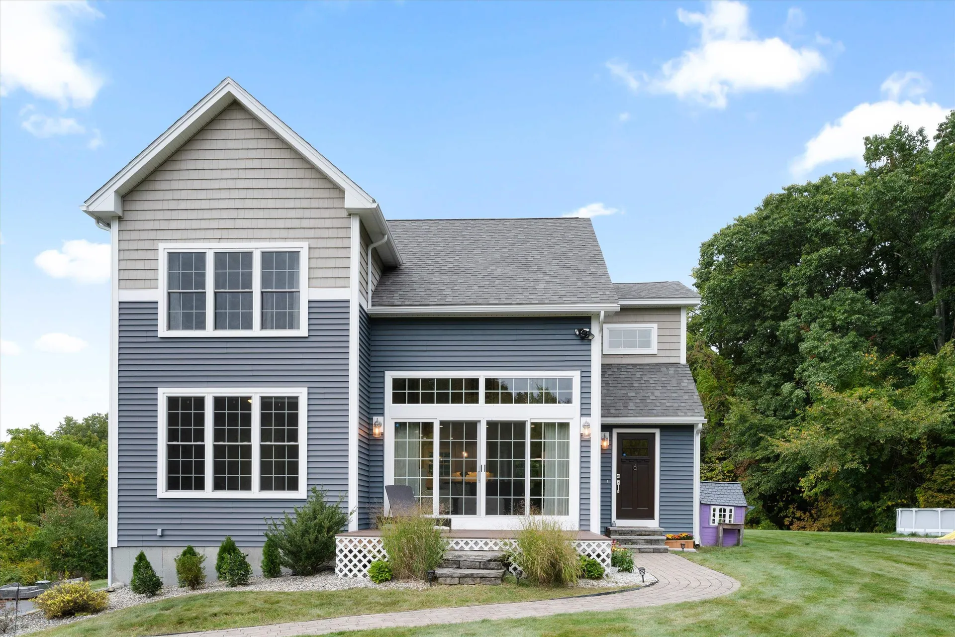 6 Beaver Lake Road Derry NH 03038