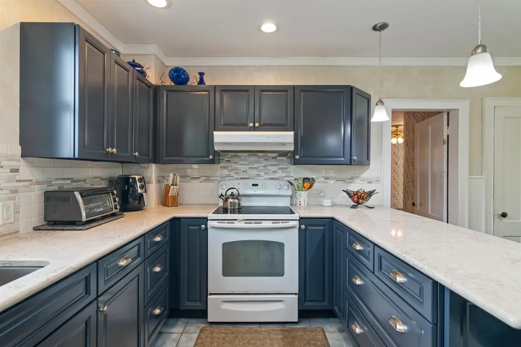 79 Vt Route 15 Jericho VT 05465