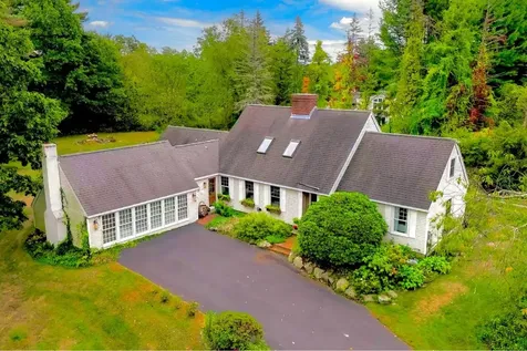 2 Spruce Meadow Drive North Hampton NH 03862