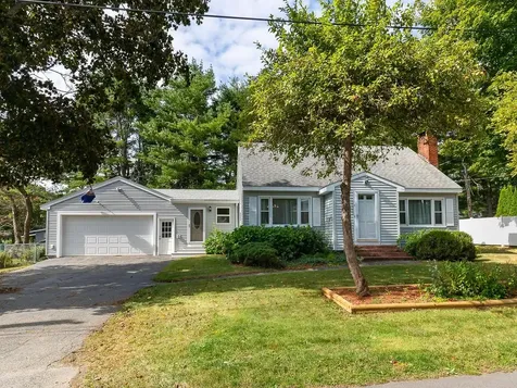 4 Elaine Street Hampton NH 03842