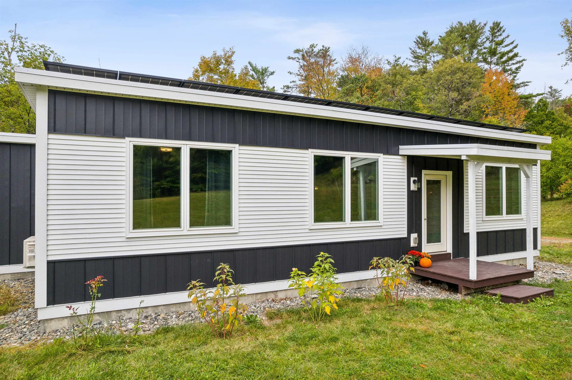 115 School Street Hartford VT 05009