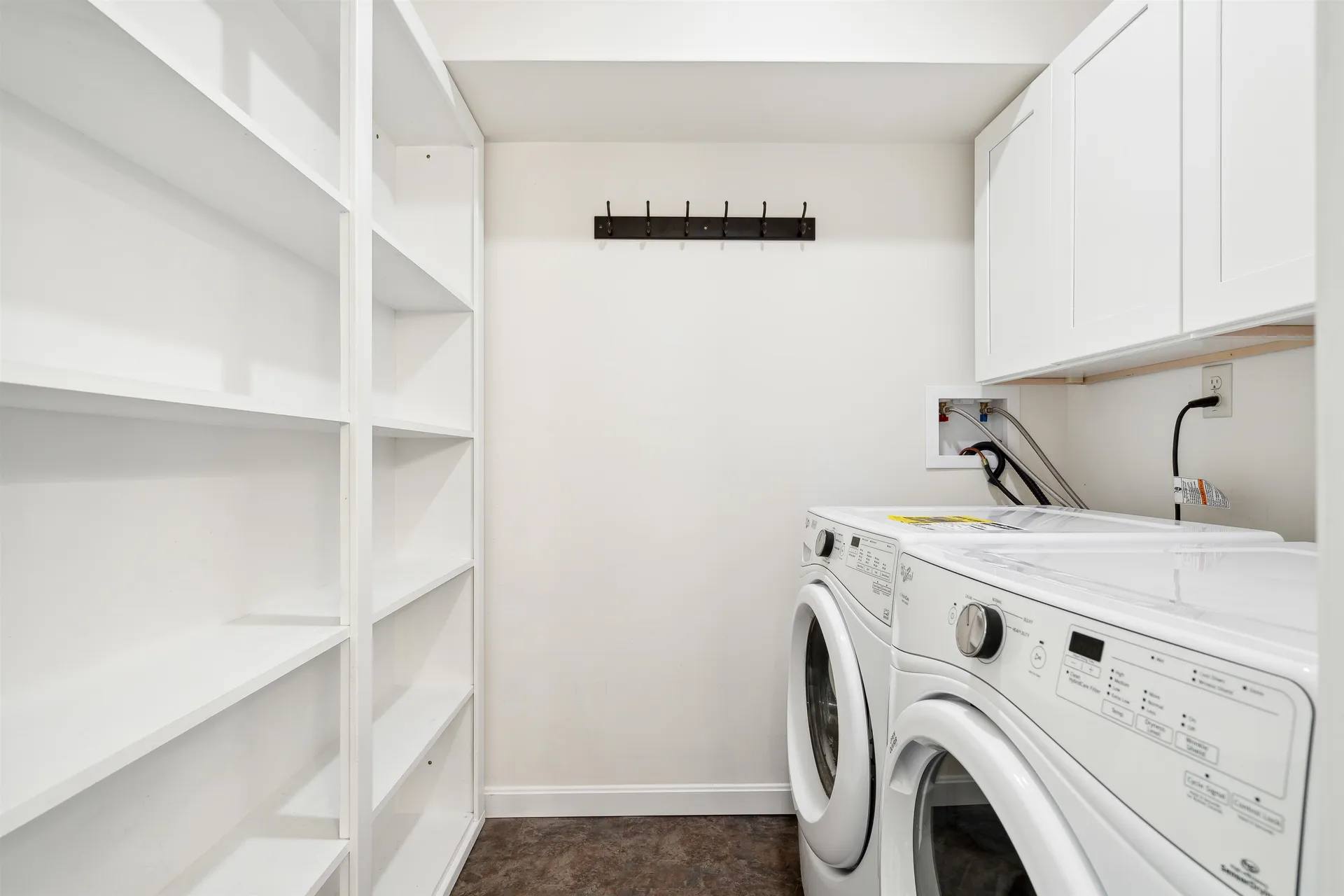 115 School Street Hartford VT 05009