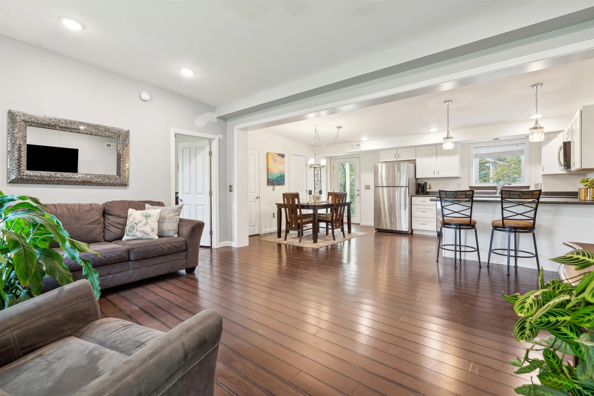 115 School Street Hartford VT 05009