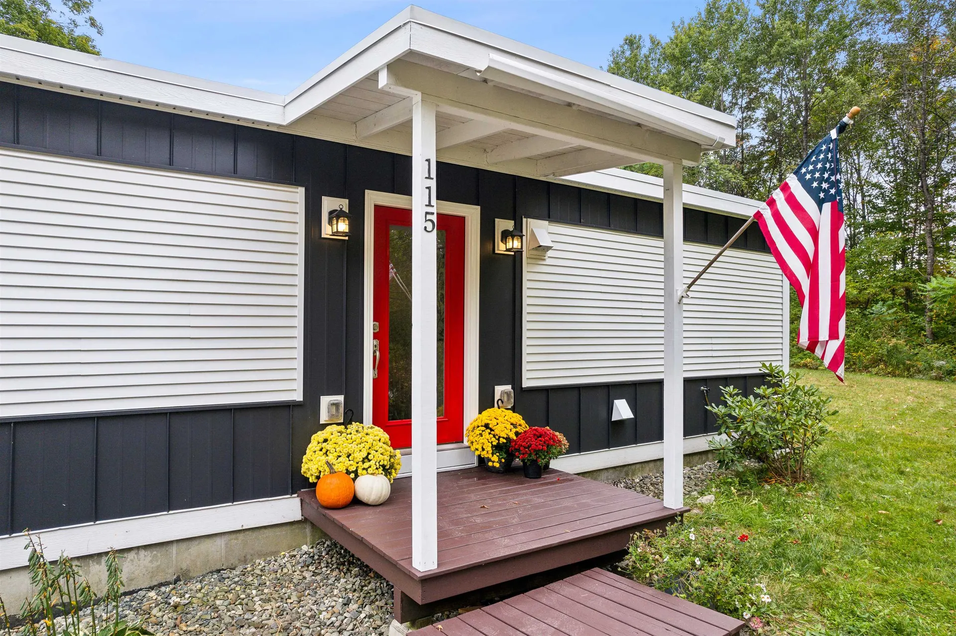 115 School Street Hartford VT 05009