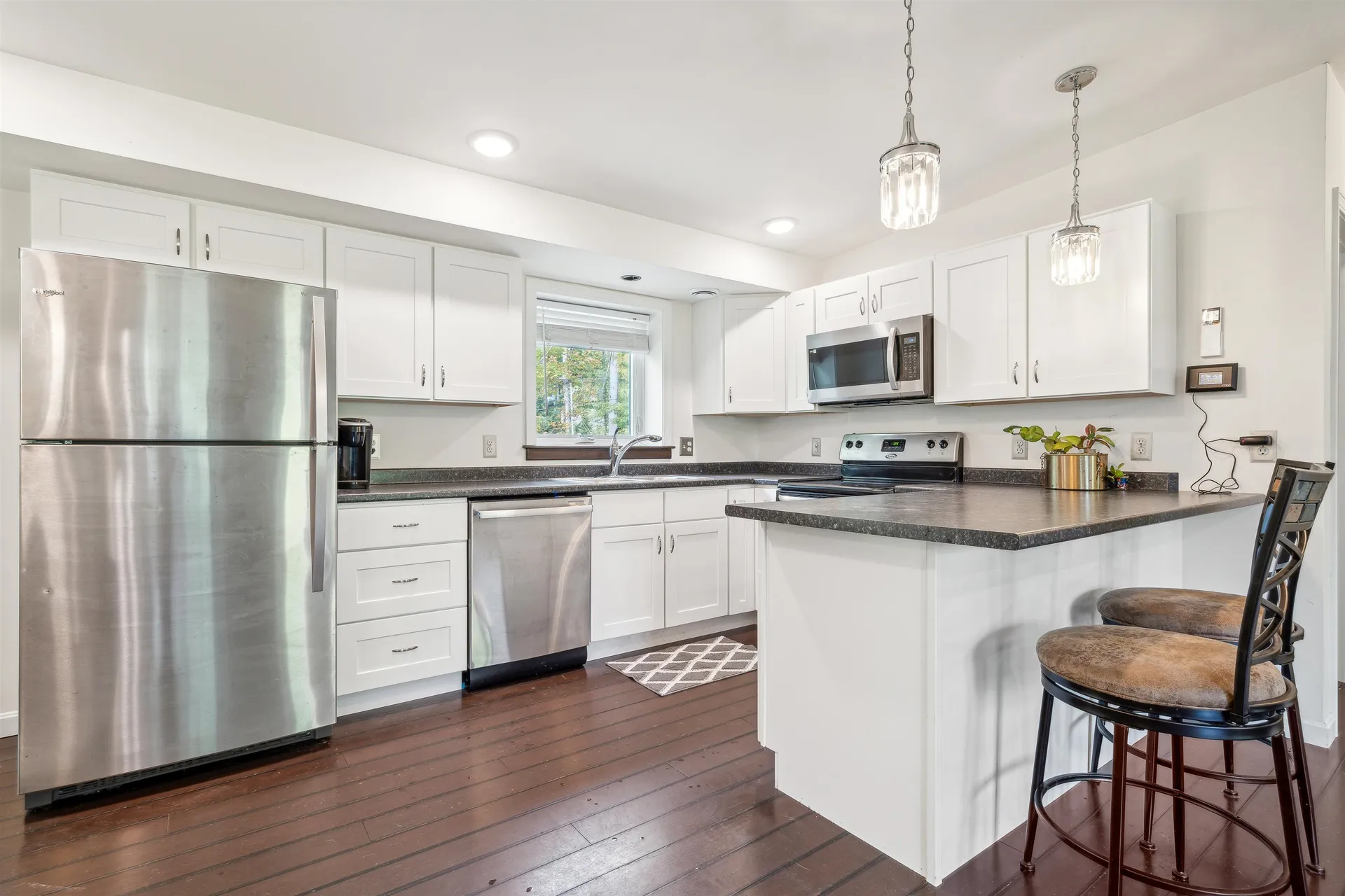 115 School Street Hartford VT 05009