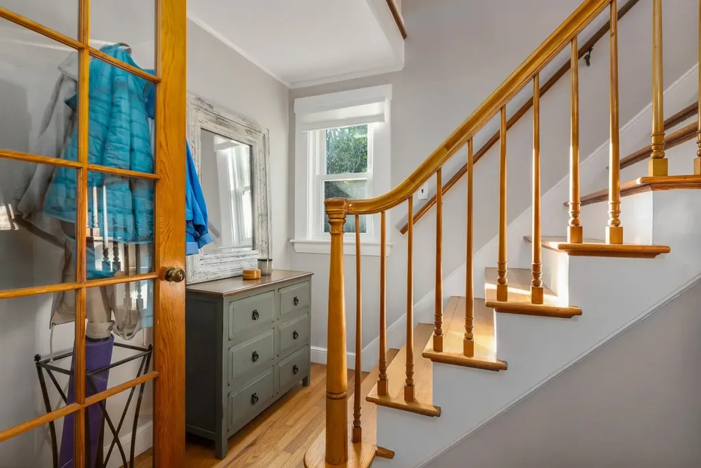 17 Wyman Avenue Kittery ME 03904