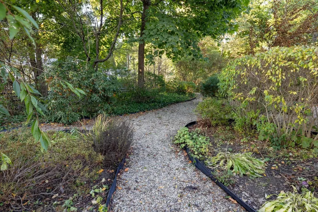 17 Wyman Avenue Kittery ME 03904