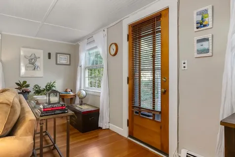 17 Wyman Avenue Kittery ME 03904