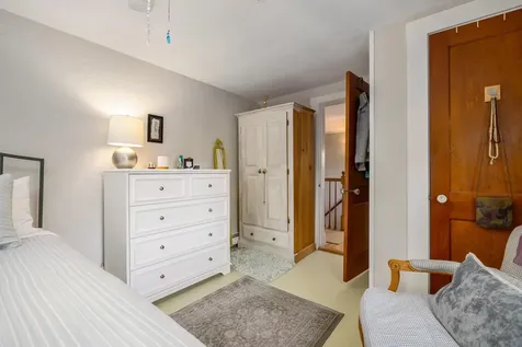 17 Wyman Avenue Kittery ME 03904