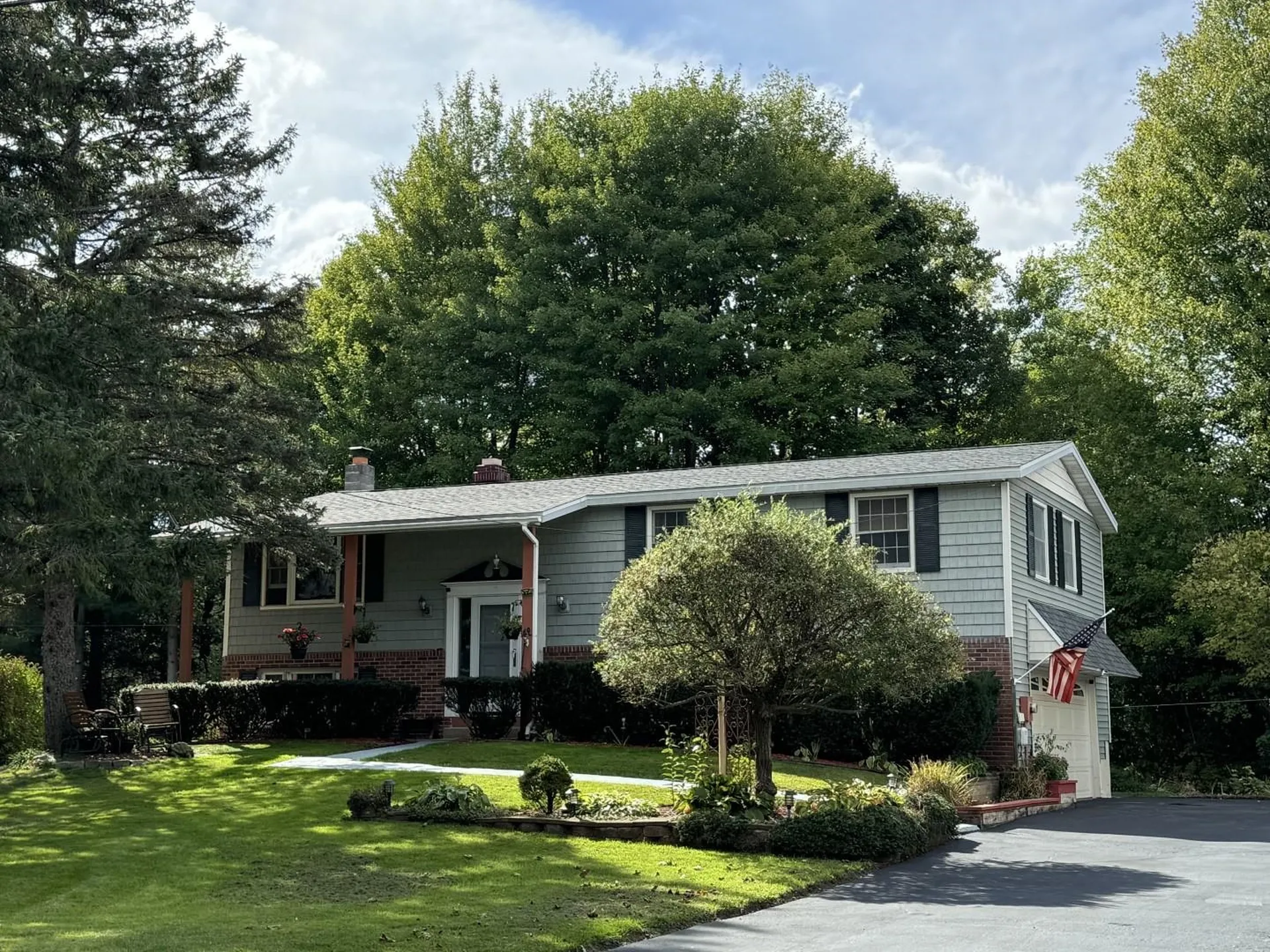 48 Richmond Drive Shelburne VT 05482