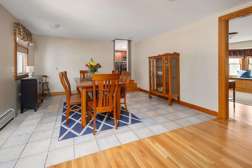 235 Hanscom Road Eliot ME 03903