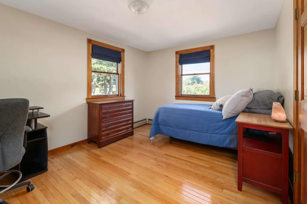 235 Hanscom Road Eliot ME 03903