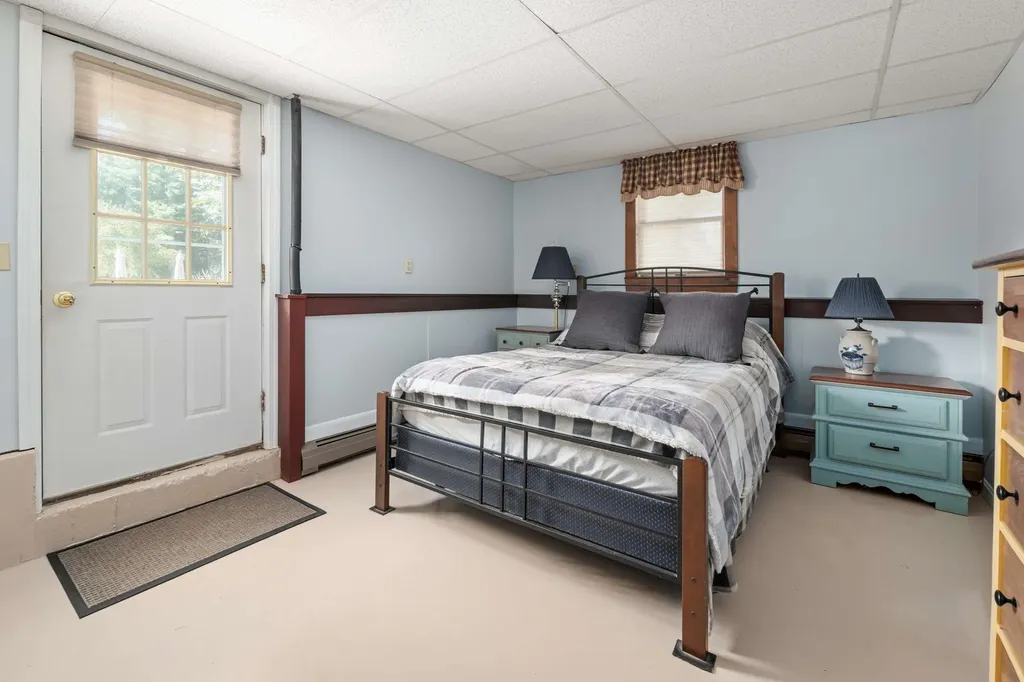 235 Hanscom Road Eliot ME 03903