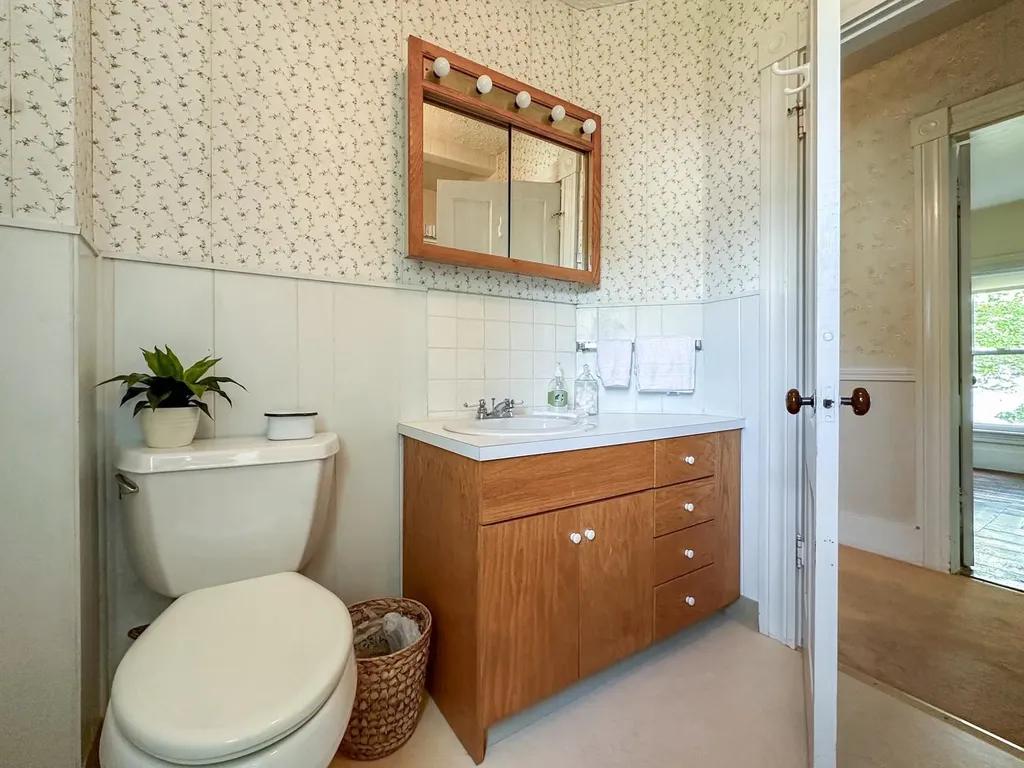 103 Pillsbury Street Concord NH 03301