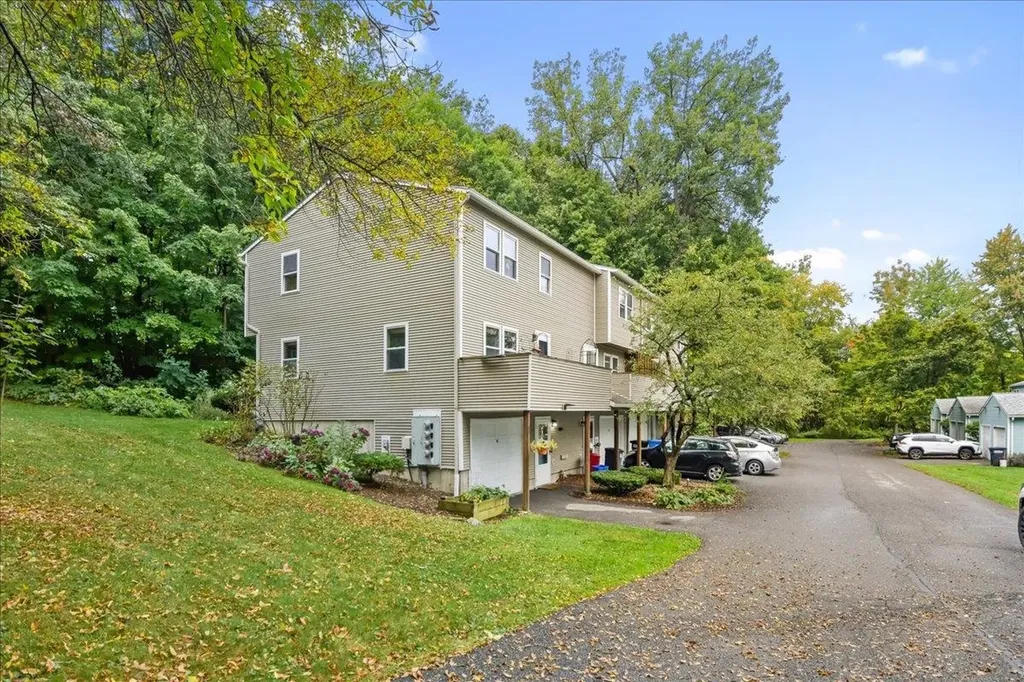 18 Valade Park Burlington VT 05408