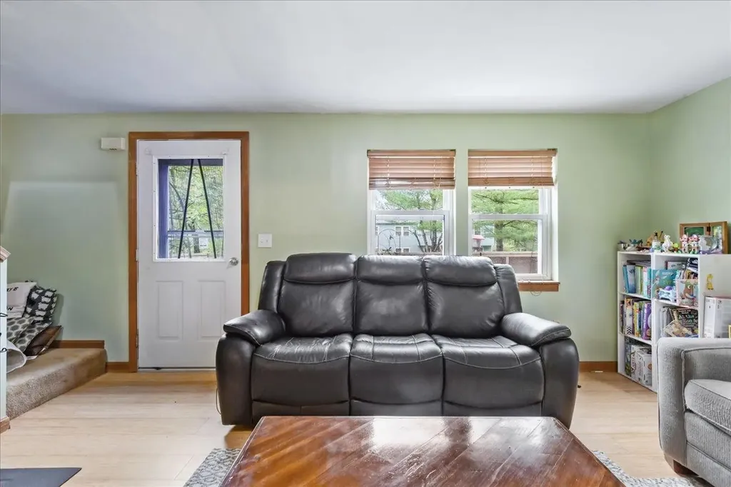 18 Valade Park Burlington VT 05408