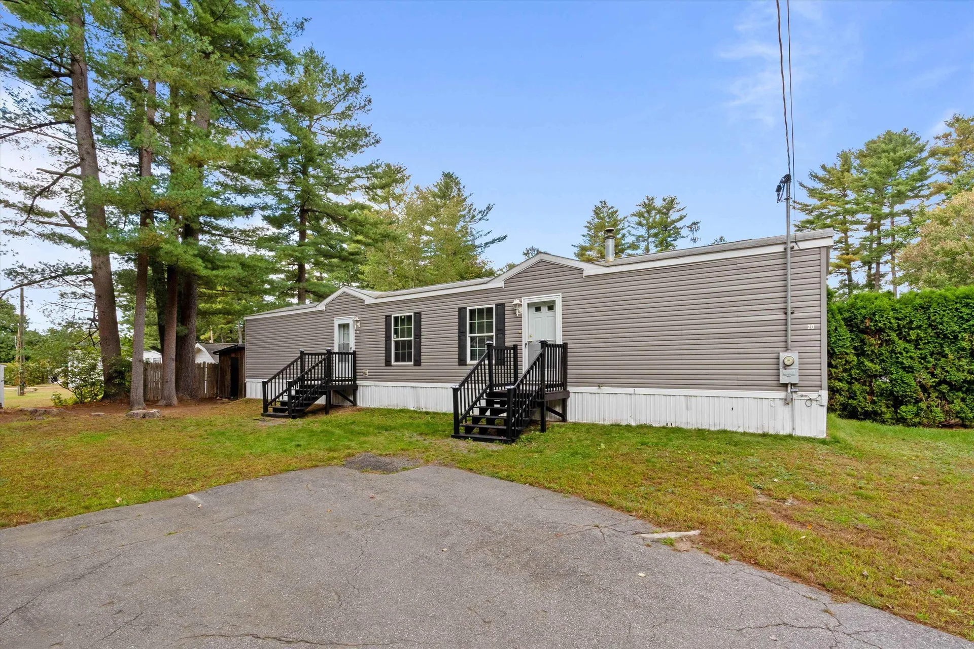20 Spruce Terrace Derry NH 03038