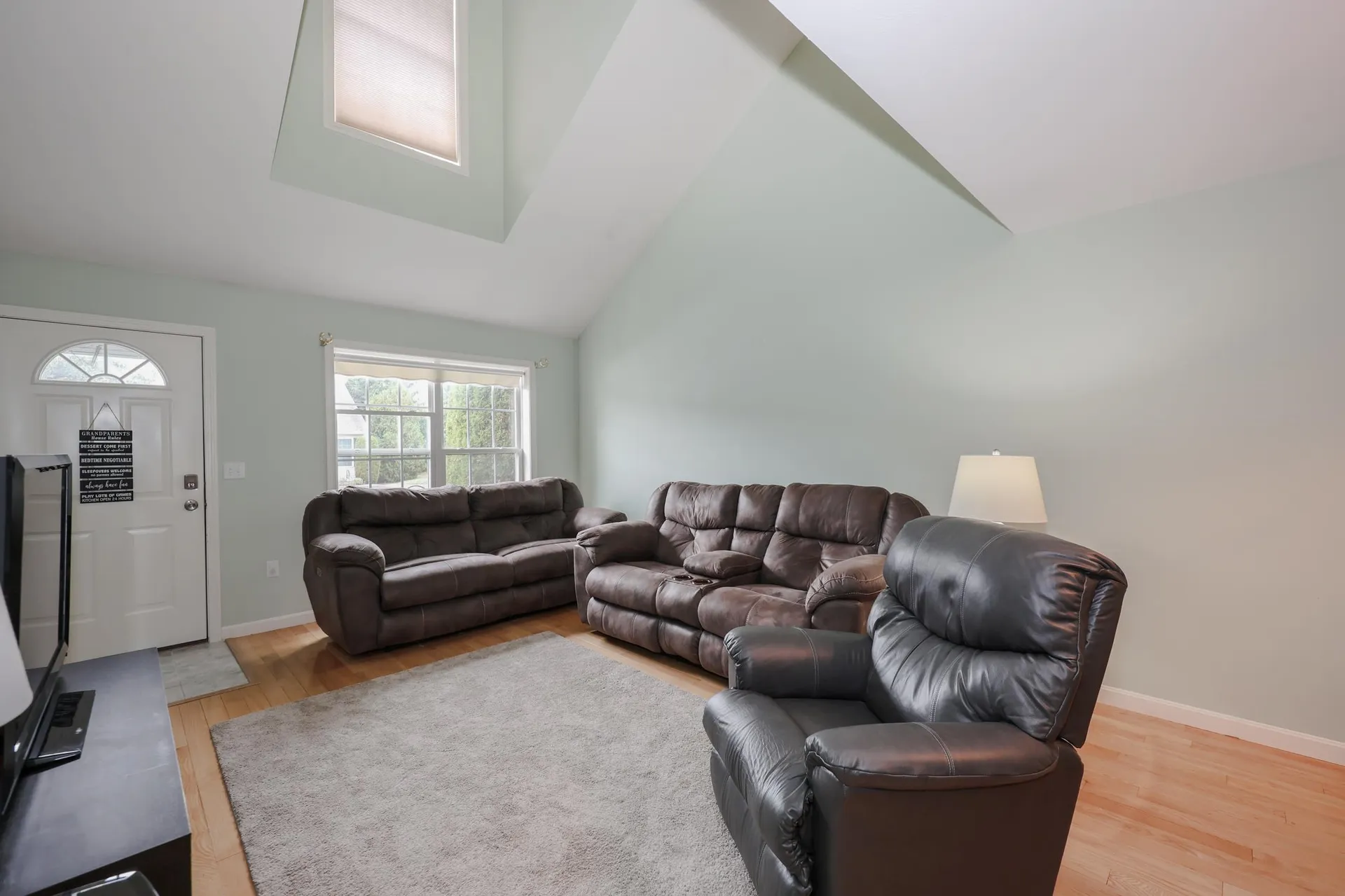 36 Pleasant Street Windham NH 03087