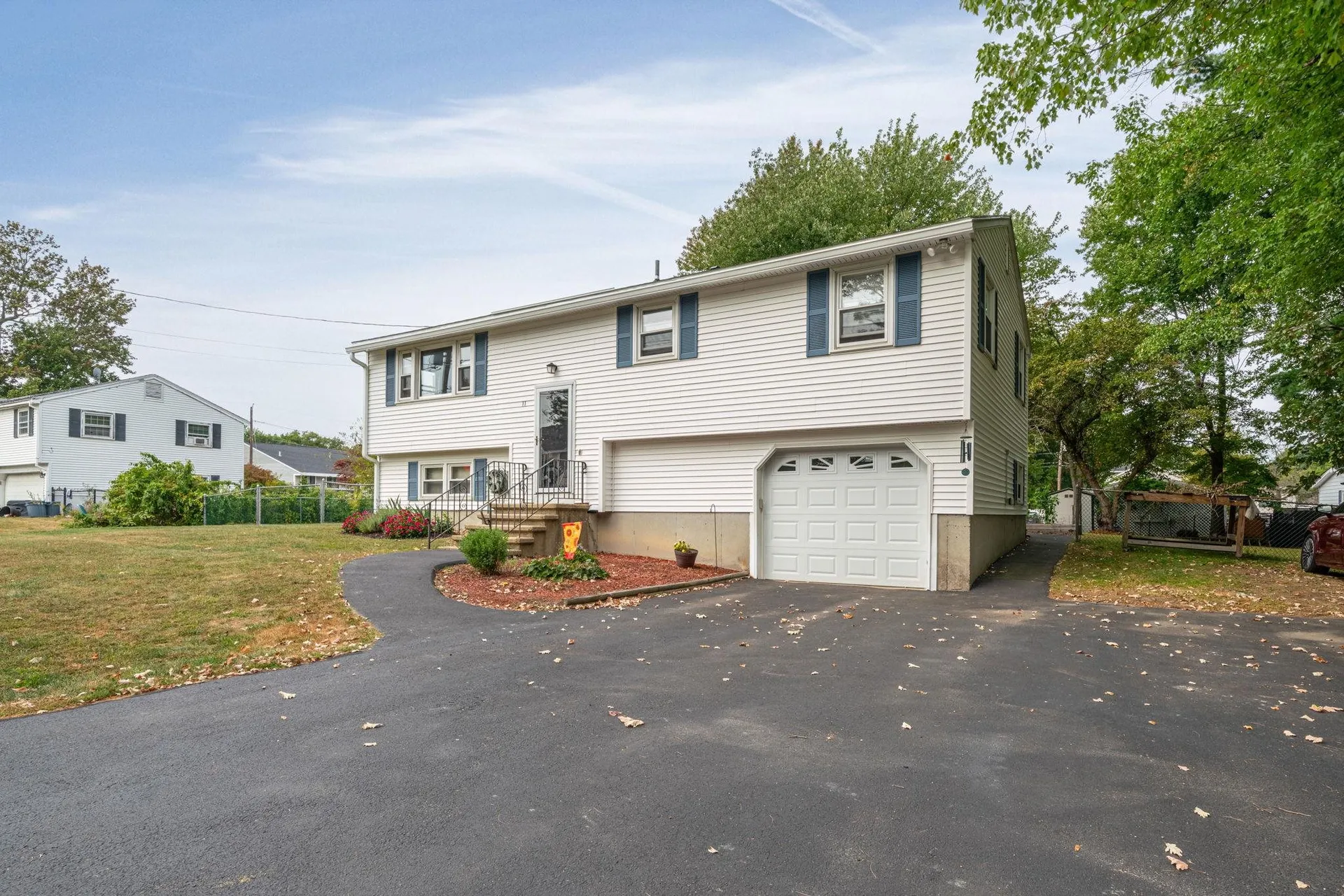 11 Dyer Avenue Salem NH 03079