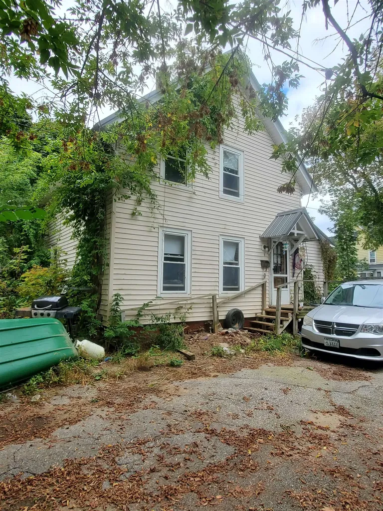 4 Tremblay Court Concord NH 03301