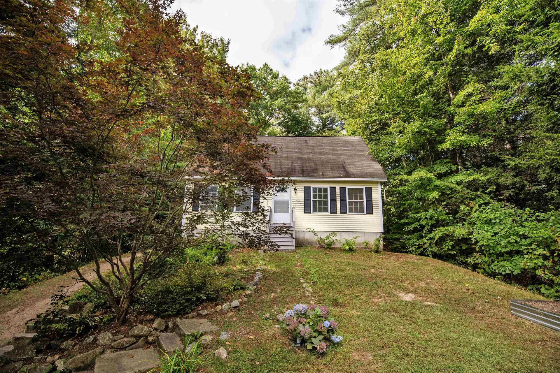 44 Seminole Road Hillsborough NH 03244