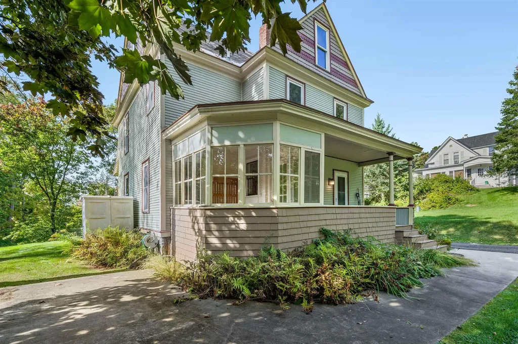 45 Currier Street Barre City VT 05641