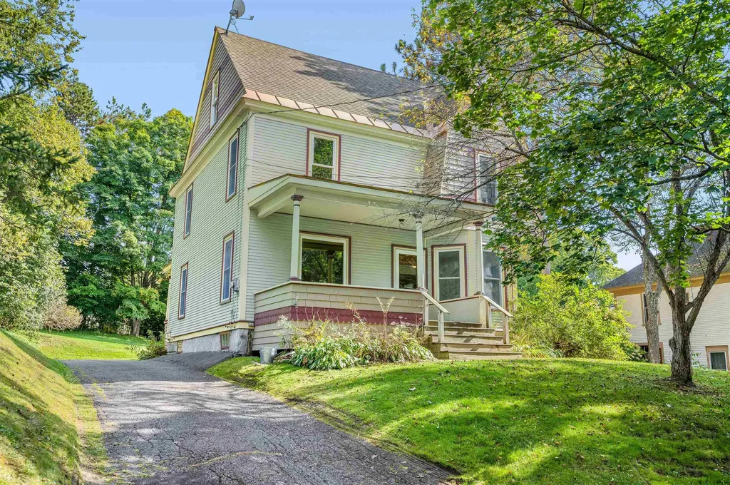 45 Currier Street Barre City VT 05641