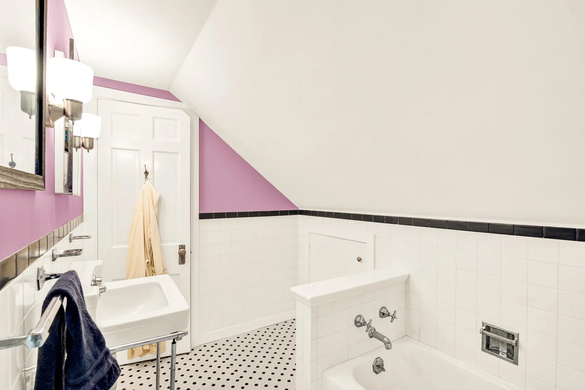 1210 South Street Portsmouth NH 03801