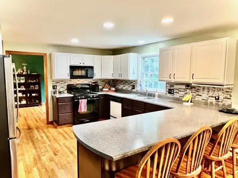 255 Gulf Road Chesterfield NH 03443