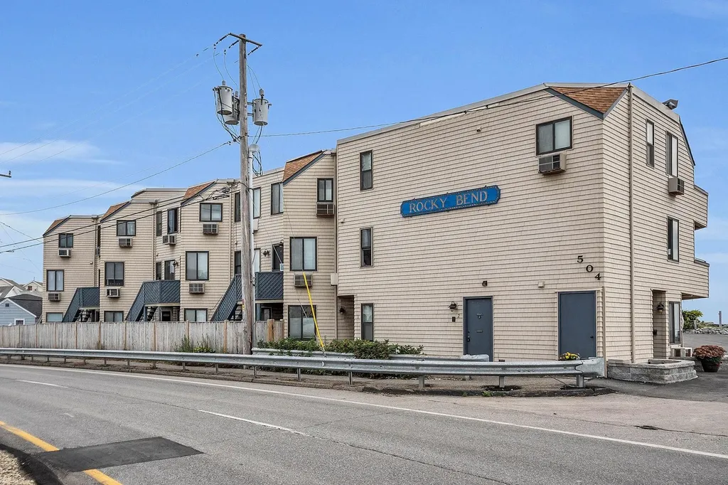 504 Ocean Boulevard Hampton NH 03842