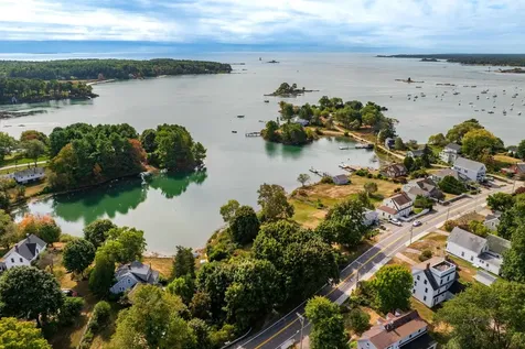 134 Pepperrell Road Kittery ME 03905