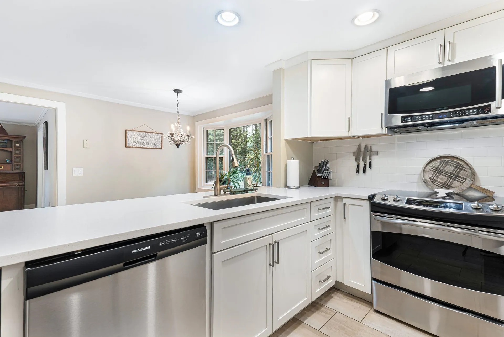 3 Kittridge Lane Merrimack NH 03054