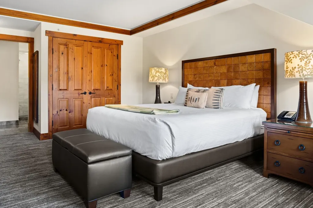 7412 Mountain Road Stowe VT 05672