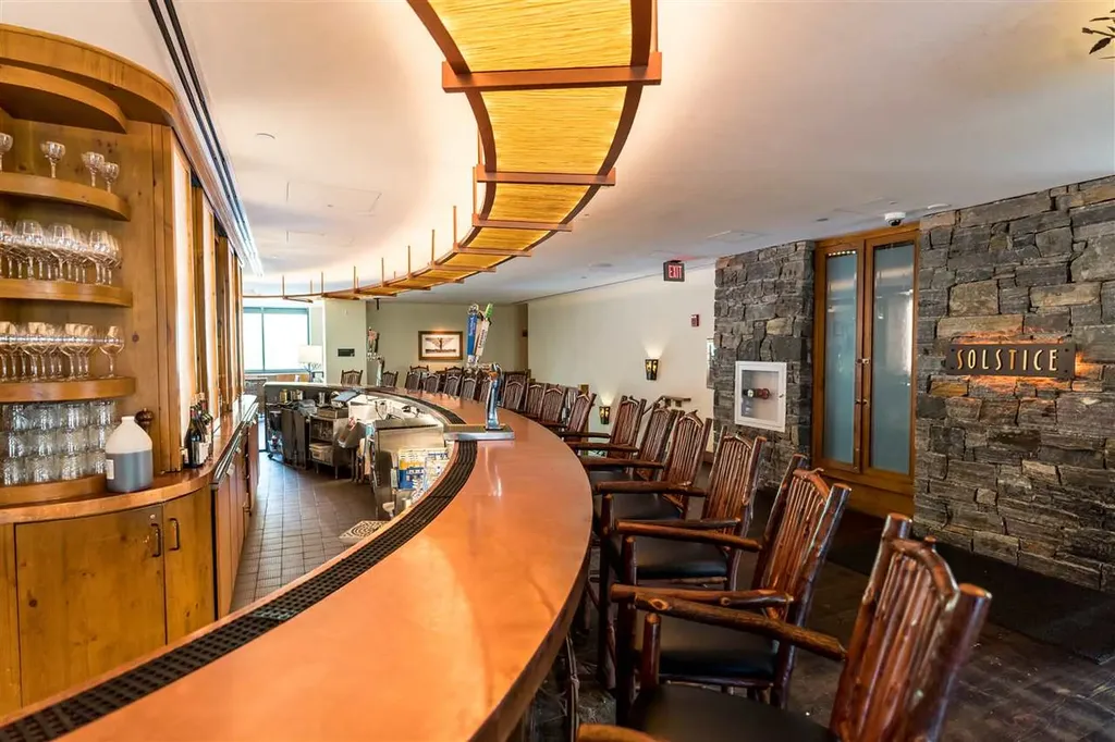 7412 Mountain Road Stowe VT 05672