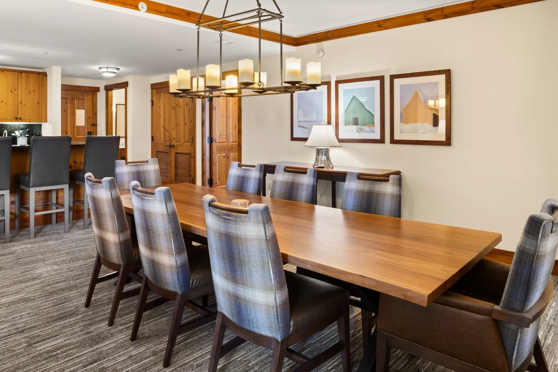 7412 Mountain Road Stowe VT 05672