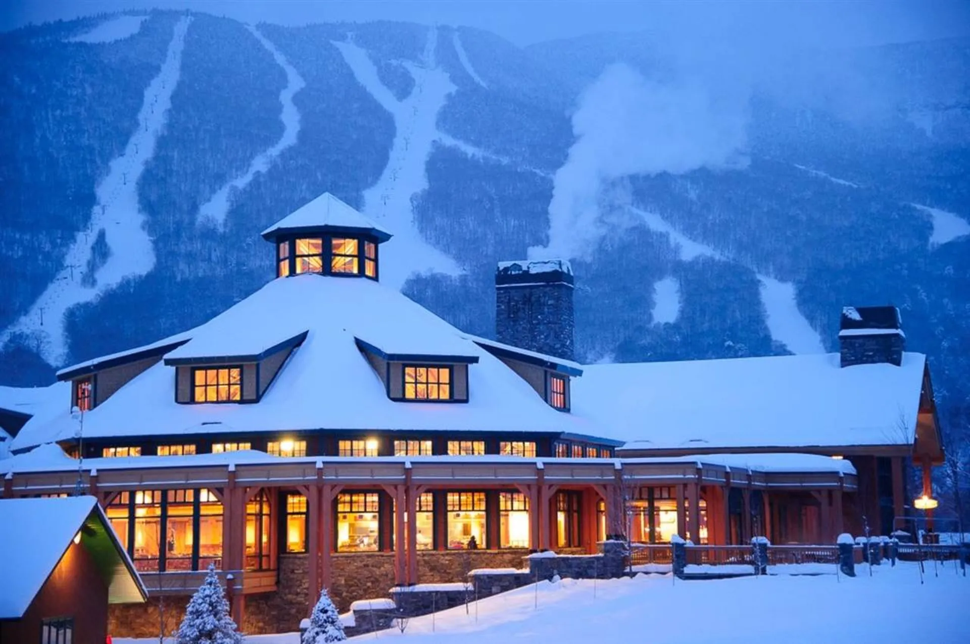 7412 Mountain Road Stowe VT 05672