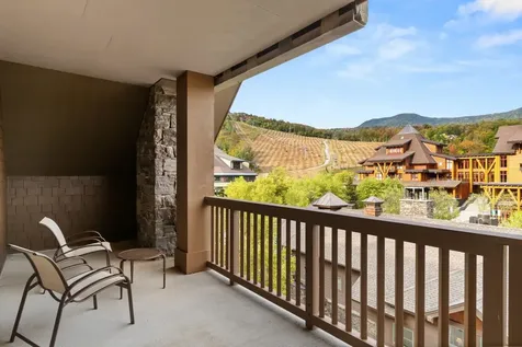 7412 Mountain Road Stowe VT 05672