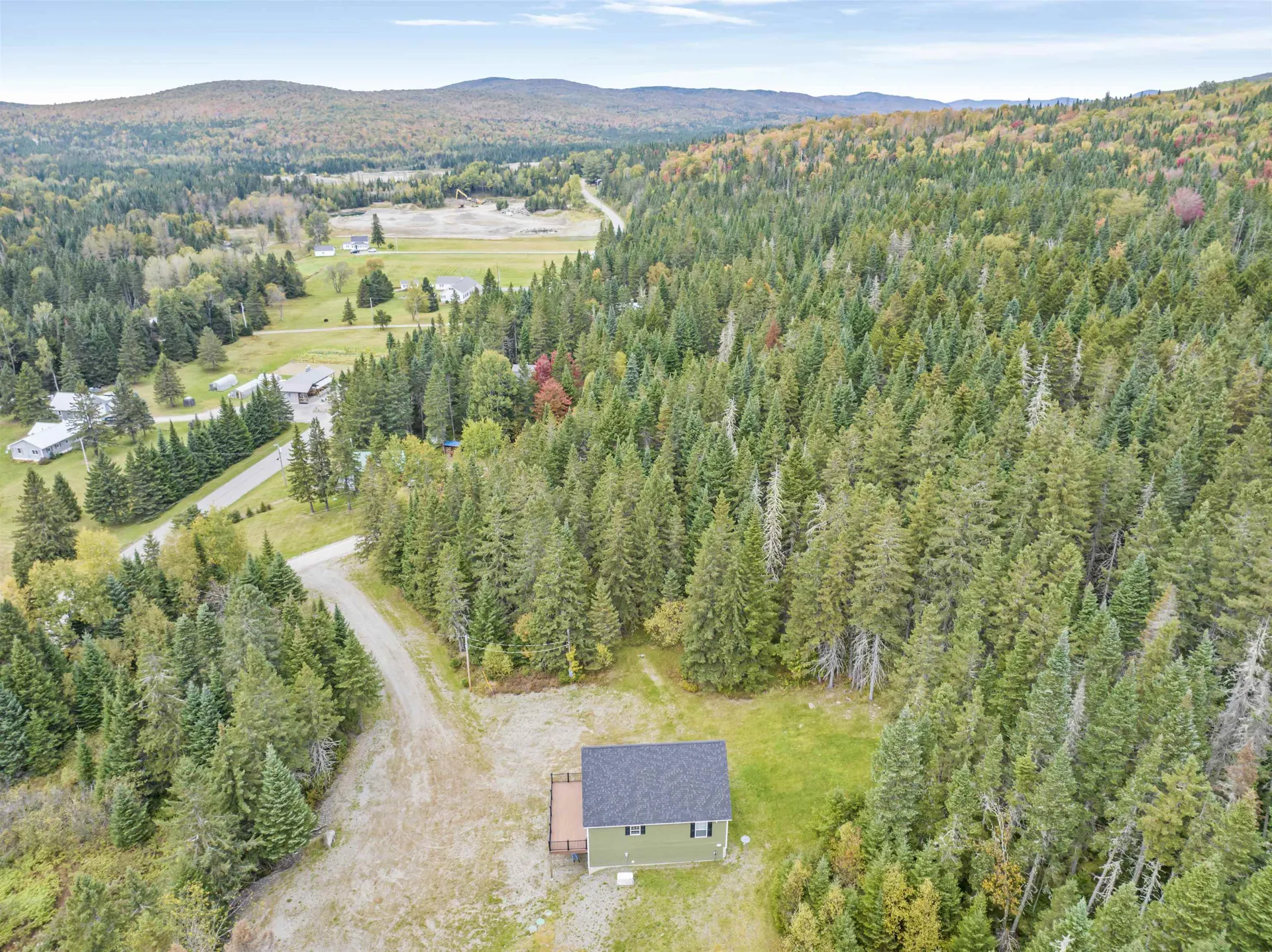 8 Fox Run Pittsburg NH 03592
