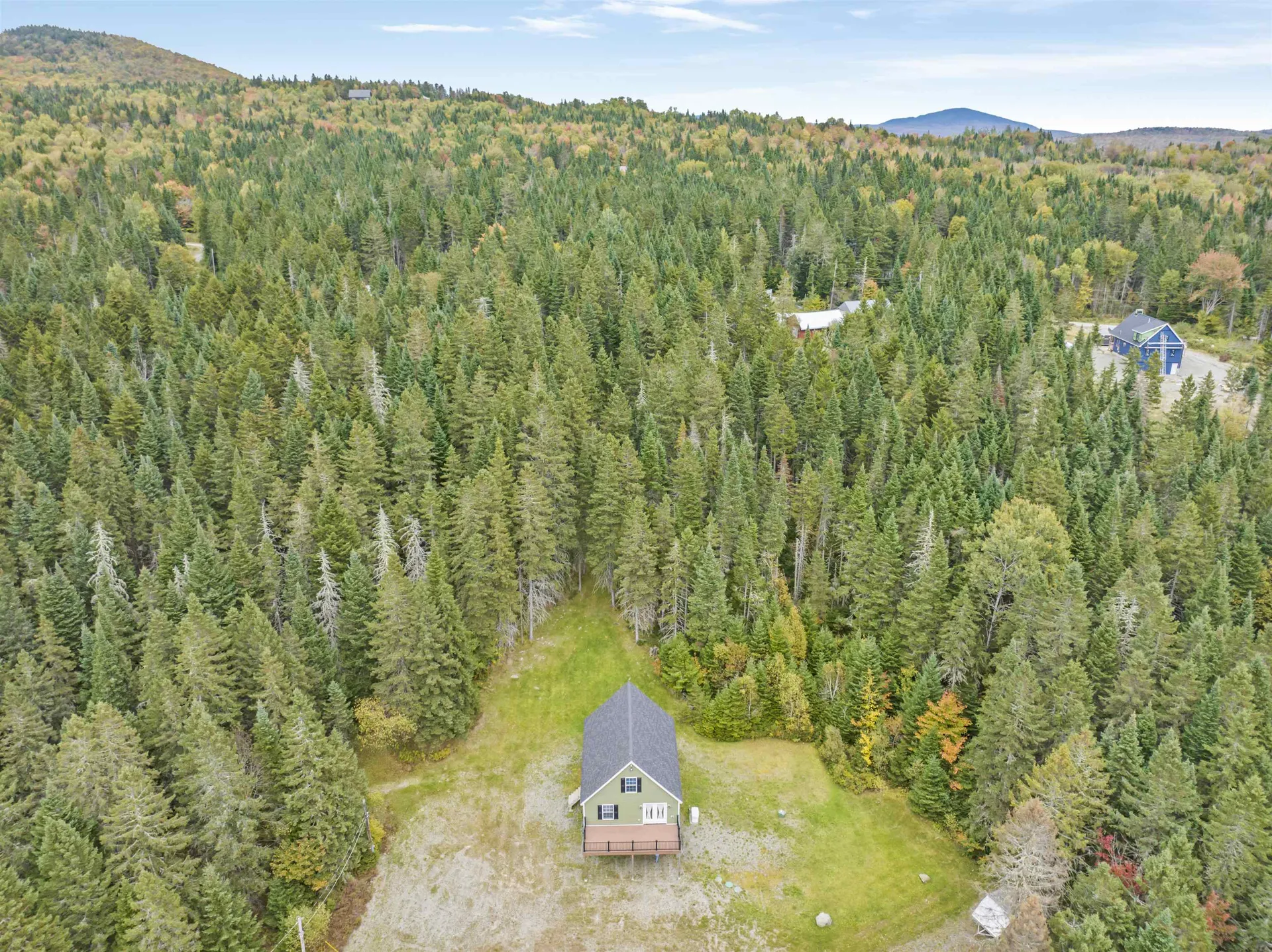 8 Fox Run Pittsburg NH 03592