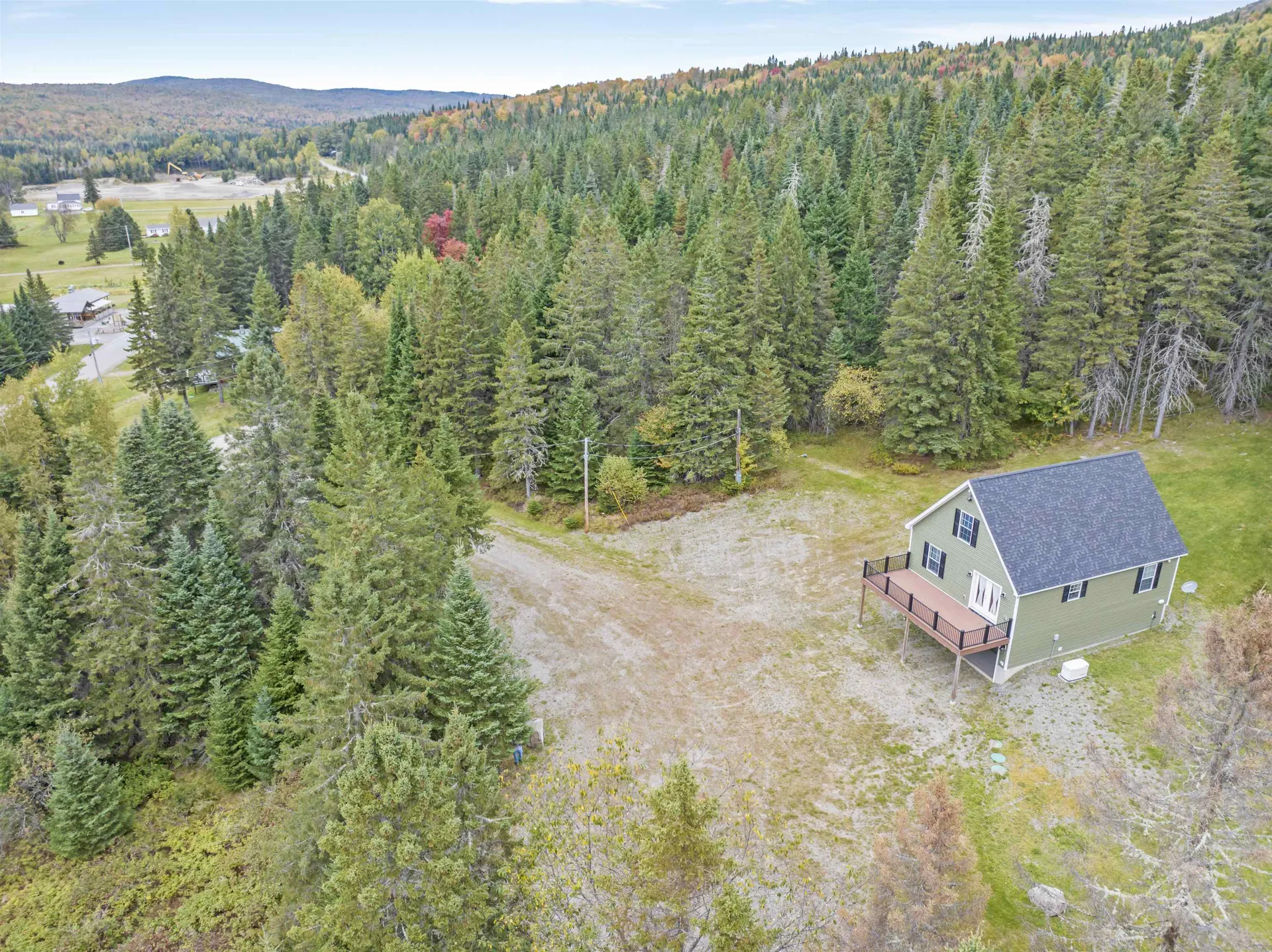 8 Fox Run Pittsburg NH 03592
