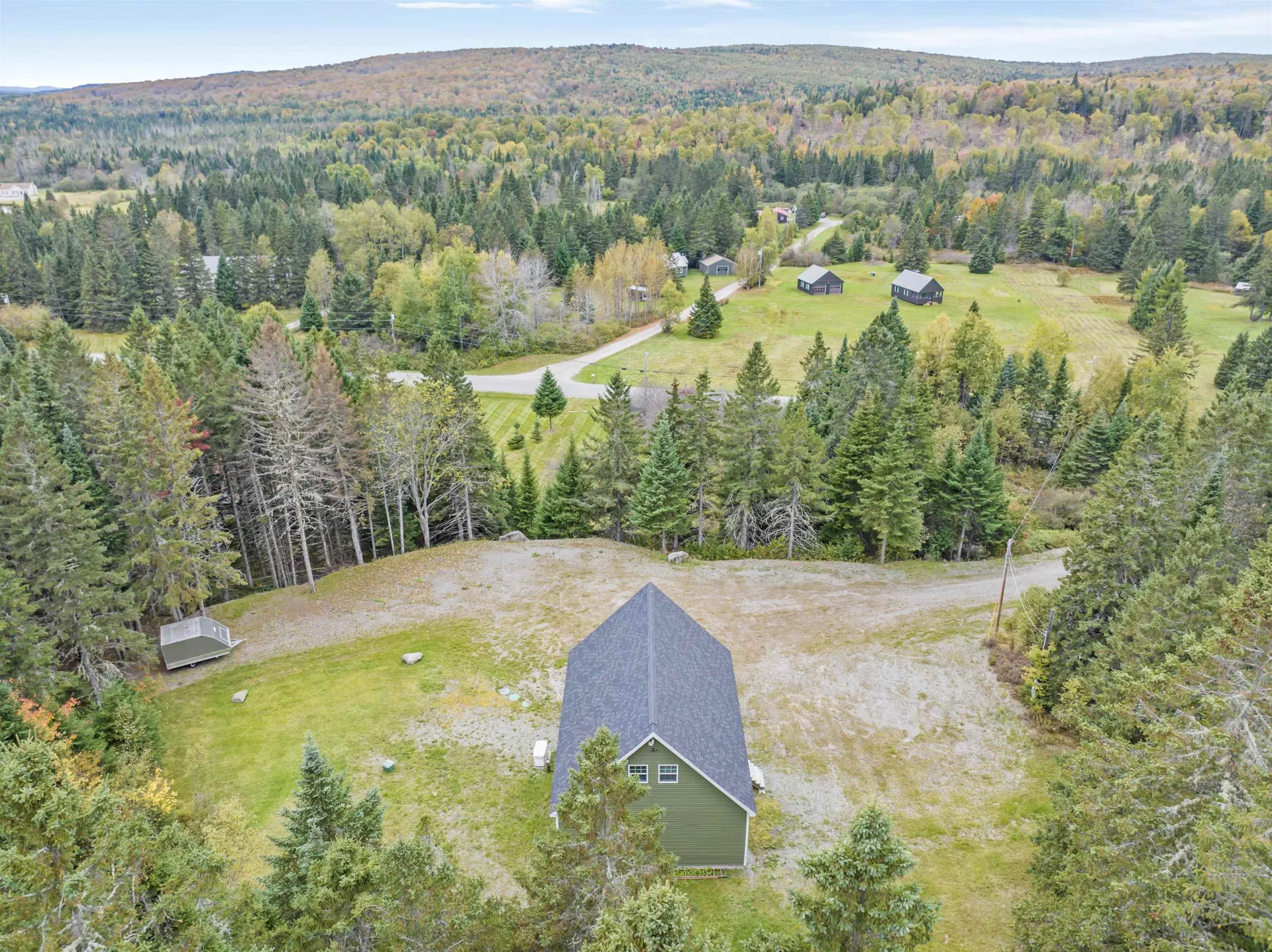 8 Fox Run Pittsburg NH 03592
